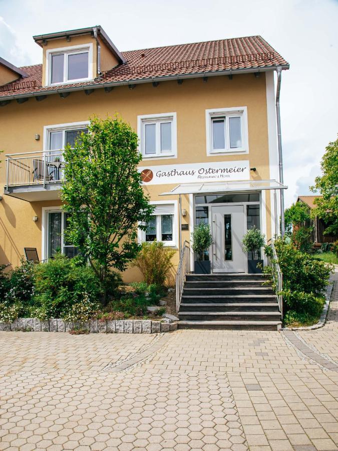 Gasthaus Hotel Ostermeier Attenkirchen Exterior foto